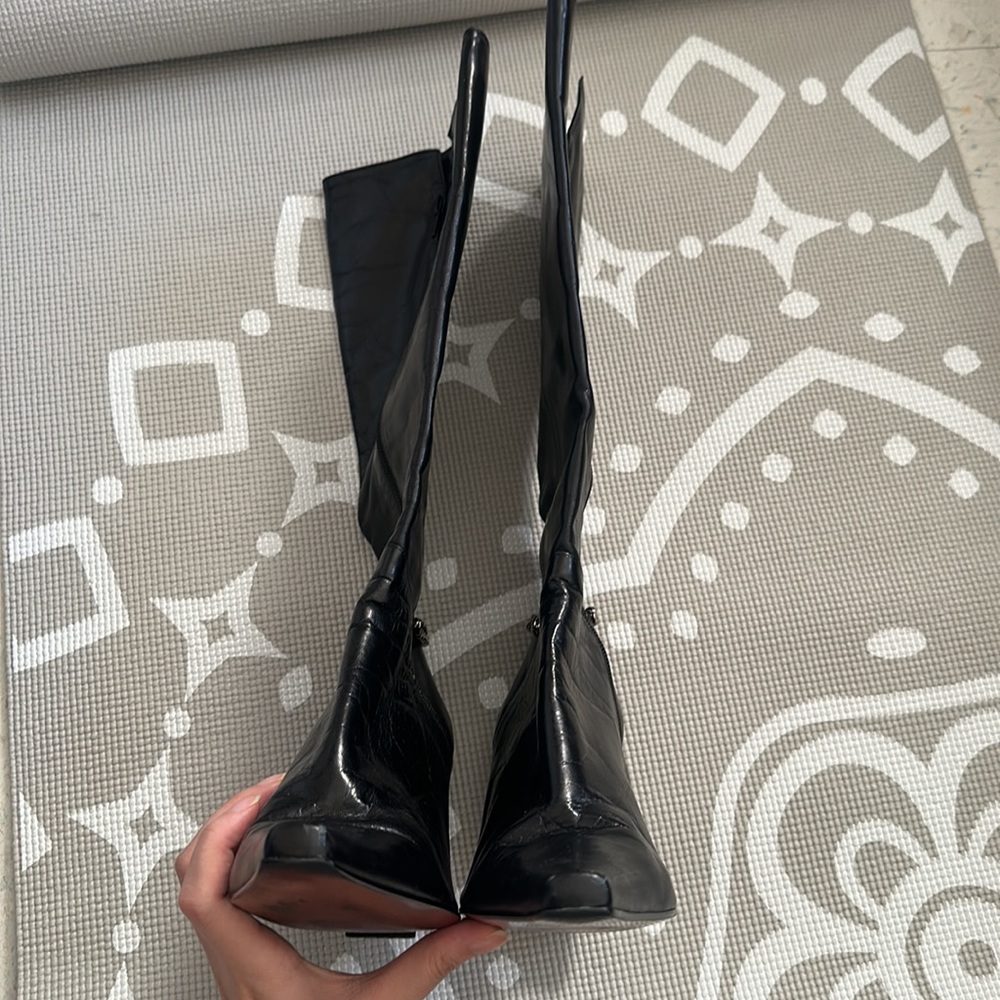 🚫SOLD🚫Nine West Patent Leather Size 9 Boots - Picture 9 of 17